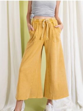 Easel Los Angeles Wide Leg Marigold Yellow Mineral Washed Knit Pants Sz Medium